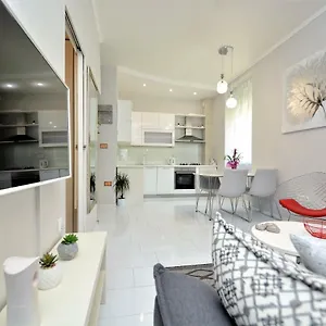  Apartament Populare